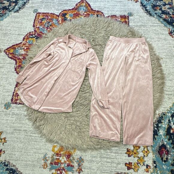 Soma soft button down pajama set XS/S - Picture 2 of 7
